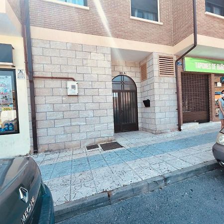 Apartamento Eucalipto Сотільйо-де-ла-Адрада Екстер'єр фото