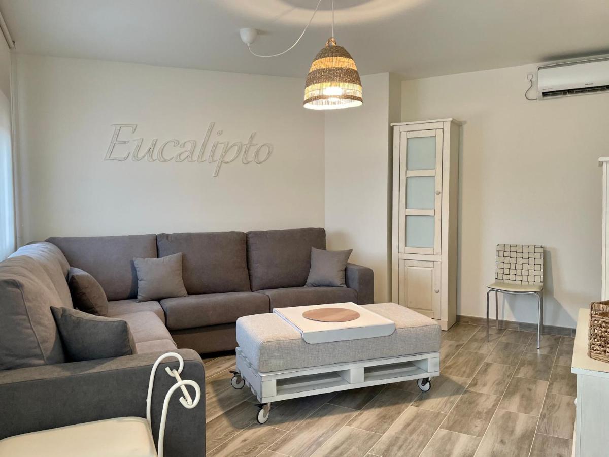 Apartamento Eucalipto Сотільйо-де-ла-Адрада Екстер'єр фото