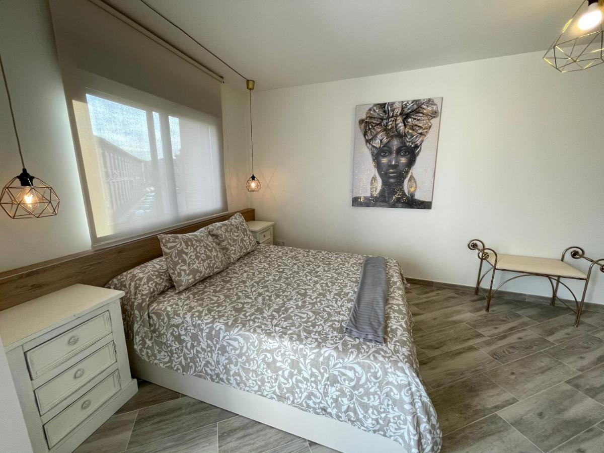 Apartamento Eucalipto Сотільйо-де-ла-Адрада Екстер'єр фото