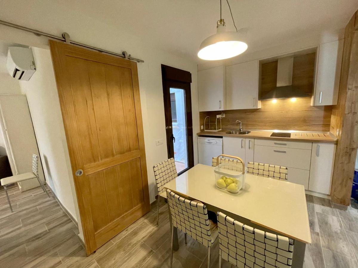 Apartamento Eucalipto Сотільйо-де-ла-Адрада Екстер'єр фото